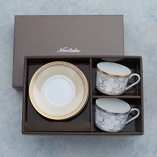 専用 ノリタケ Noritake 茶ペイ 碗皿 湯のみ ペアセット 専用 ノリタケ Noritake 茶ペイ 碗皿 湯のみ ペアセット